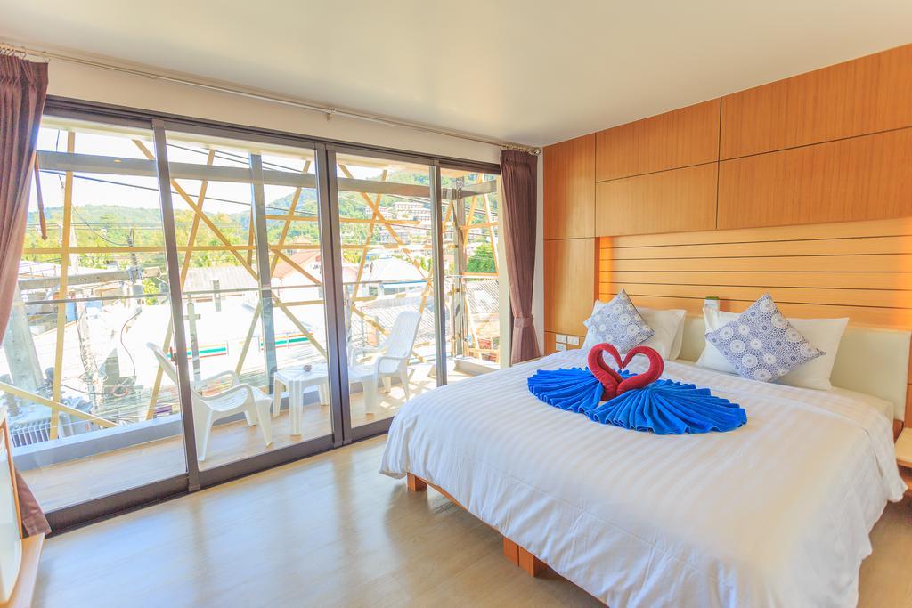 Room Actually Karon 객실 사진